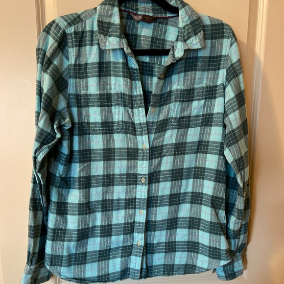 North Face plaid Flannel - Picture 1 of 2